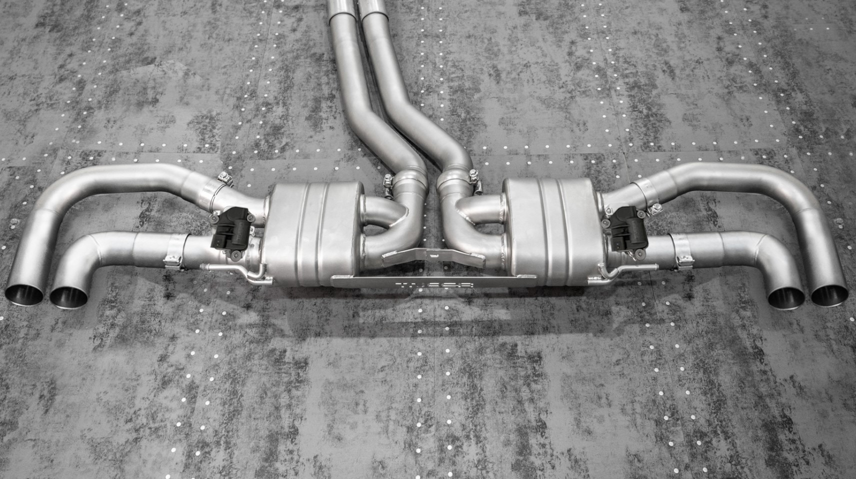 画像1: 【Kpipe】KパイプアウディRSQ8バルブトロニックF1スポーツマフラー